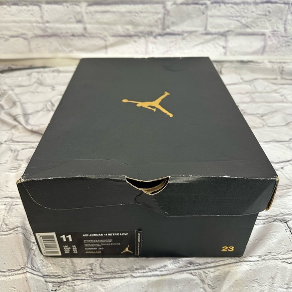 Air Jordan 11 Retro Low “Emerald”‎ Size 11 | White/Black-Emerald Rise W/Box - Picture 14 of 14